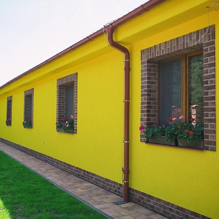 Penzion Jaro Hodonín Dış mekan fotoğraf